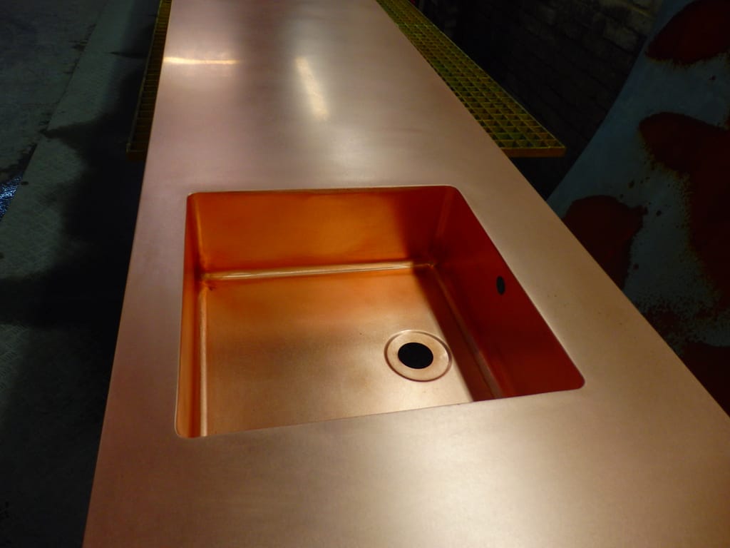 Integrated copper sink in a bar top - Designs 05 Natural satin finish copper kitchen sink