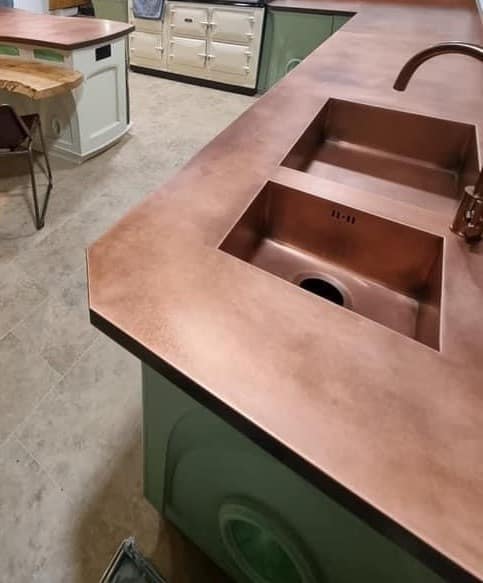 Twin Copper Sinks with Integrated Worktop - Designs 05 Patina aged copper kitchen sink with matching copper worktop